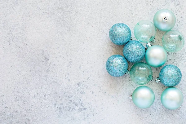 Bolas Azuis Natal Decorações Para Árvore Natal Brinquedos Fundo Azul — Fotografia de Stock