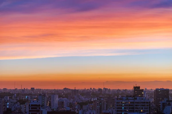 Buenos Aires günbatımı havadan görünümü