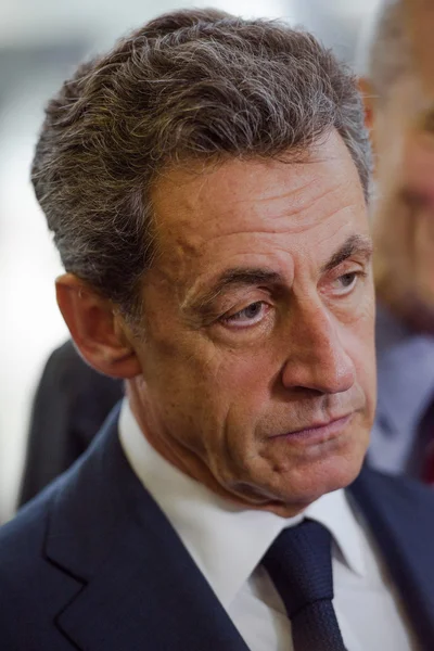 Nicolas Sarkozy durante una visita all'ex centro di detenzione clandestina della Scuola della Marina di Buenos Aires — Foto Stock