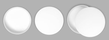 3D daire hediye kutusu beyaz üst görünüm modeli içinde. Boş, kurumsal, yuvarlak paket gölgeyle birleşir. Arka planda gizli makyaj gösterisi şablonu tasarımı için gerçekçi boş karton çanta.