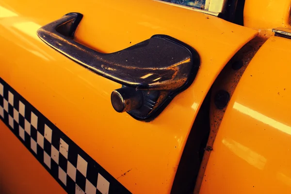 Yellow Cab Taxi, Detail on the side view of Taxi Checker — Stock Photo, Image