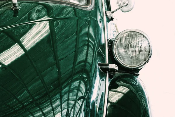 Fermer vers le haut de phare Lampe verte Vintage Classic Car. (Style effet vintage ) — Photo