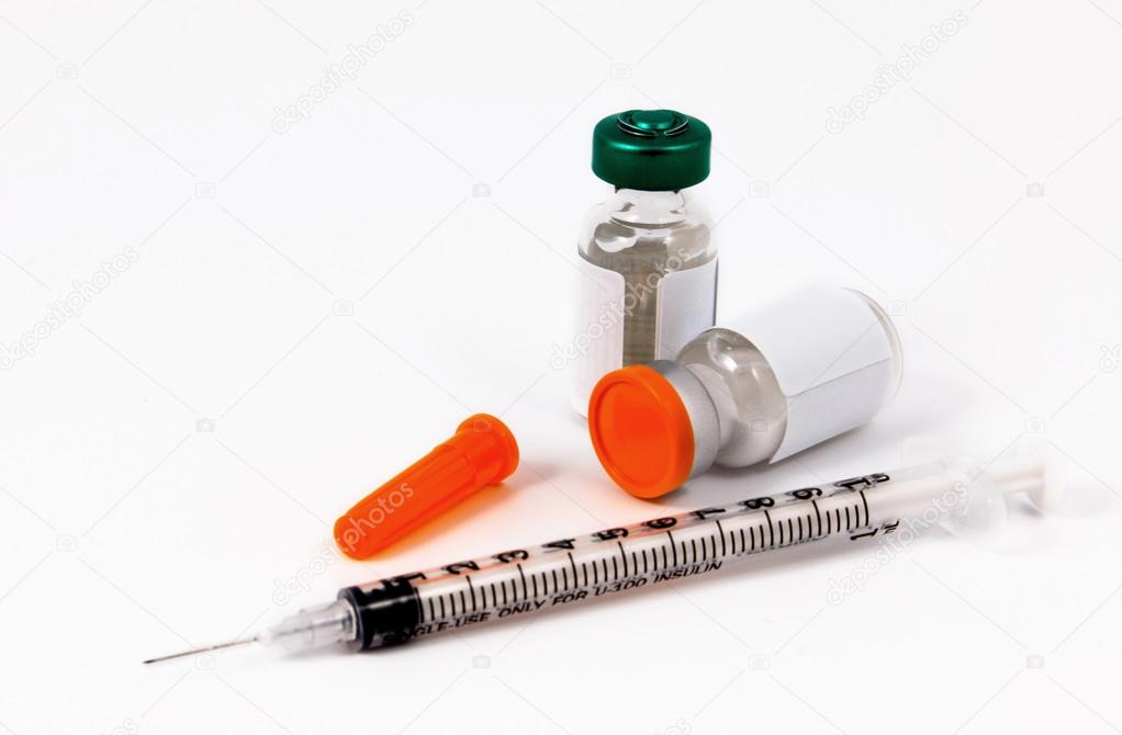 Prepare for injection. Ready to put a vaccine.