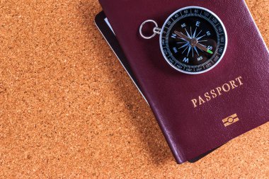 Seyahat, Pusula, ahşap masa pasaportla için hazırlık.