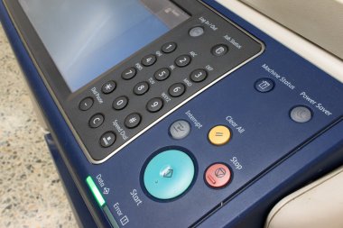 Multi fonksiyon yazıcı ofiste.