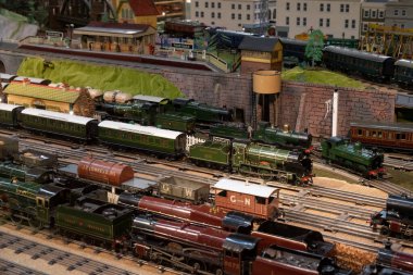 Brighton, İngiltere - 21 Ekim 2019: Brighton Oyuncak ve Model Müzesi, İngiltere ve Avrupa 'da üretilen oyuncaklar ve modeller üzerine kurulmuş bir oyuncak müzesidir..