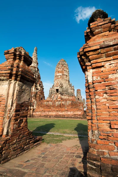 Pagode von wat chaiwatthanaram der Tempel in Ayutthaya, Thailand — Stockfoto