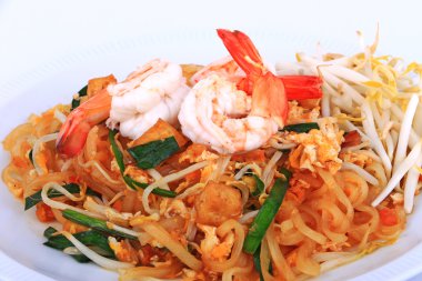 Stir Fried Tay Noodles: Pad Tay A favori Tay heyecan kızartma yemek şehriye.