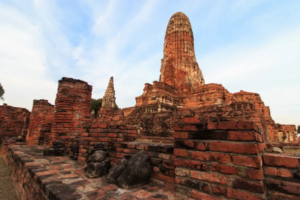 Phra Ram Temple (Wat Phra Ram) ruins in province of Ayutthaya, Thailand — Stock Photo, Image