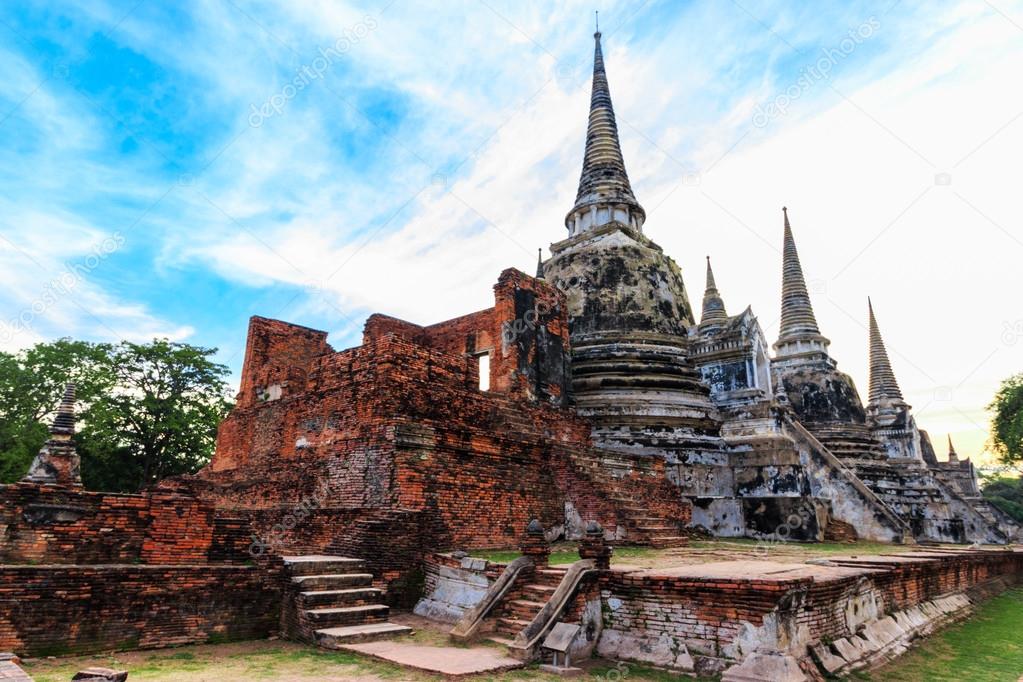 Asian religious architecture. Ancient Buddhist pagoda ruins at Wat Phra Sri Sanphet temple in Ayutthaya, Thailand (Phra Nakhon Si Ayutthaya)