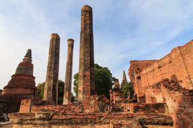 Grand hall ve Kral Borommarachathirat II Ratburana Tapınağı'nda Ayutthaya Krallığı ana pagoda (yerel olarak Wat Ratburana biliyorum)