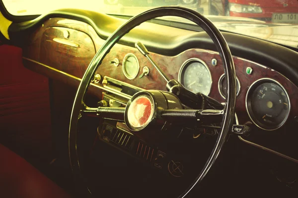 Vintage Car Interior. Wheel vintage effect style pictures. — Stock Photo, Image