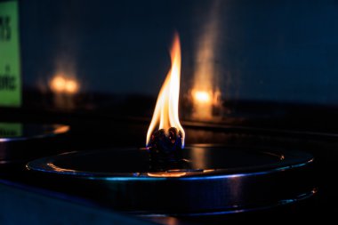 Karanlık kandil Budizm tapınak Phra Pathom Chedi, Nakhon Pathom Tayland yerler