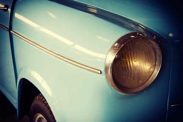 Close Up of Front of a Vintage Car — Stock Photo, Image