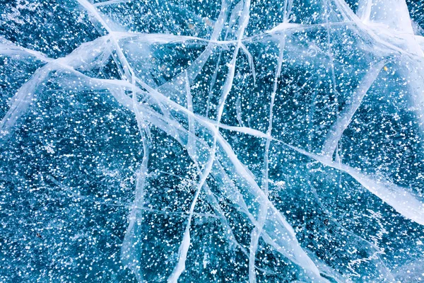 Gelo e rachaduras na superfície do Lago Baikal — Fotografia de Stock
