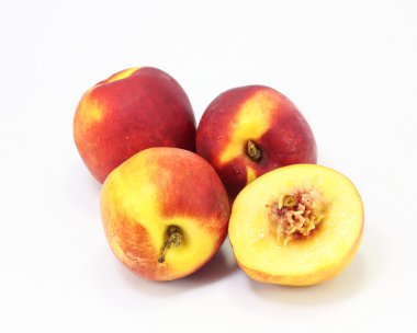 Şeftali nektarin meyve 