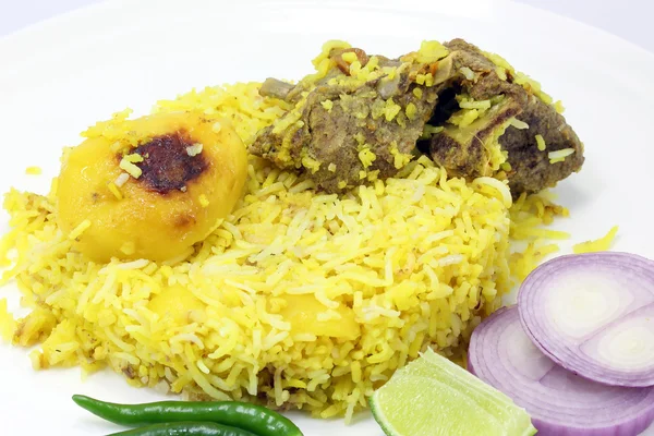 Koyun eti kacchi biryani