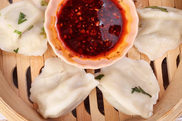 Domácí Styl Dim Sum Knedlík Bambusu Parní Chilli Vločka Olej — Stock fotografie