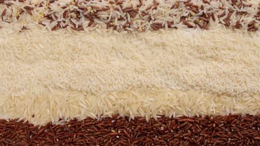 Varity mix long grain basmati medium grain yasemin short grain pilav risotto brown low glycaemic index GI rice in the rows top view