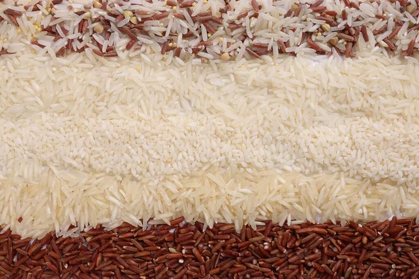 Varity mix long grain basmati medium grain yasemin short grain pilav risotto brown low glycaemic index GI rice in the rows top view