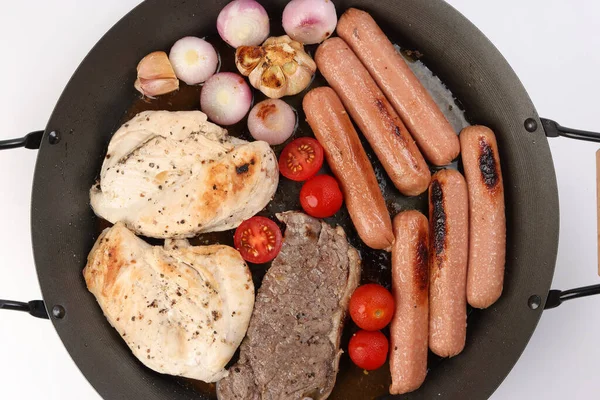 Mix Meet Pan Chicken Breast Beef Steak Wurst Tomaten Zwiebel — Stockfoto