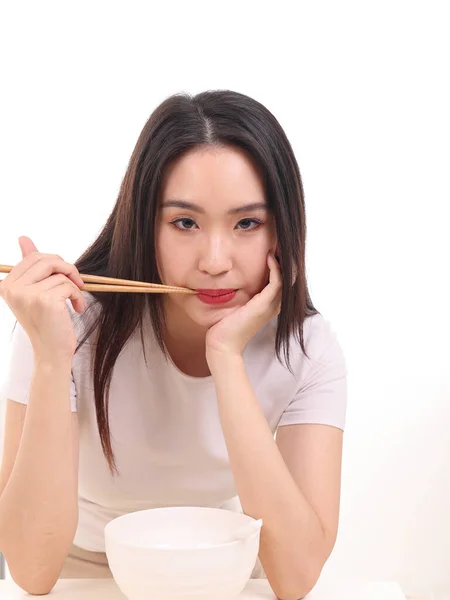 Mooi Jong Zuid Oosten Aziatisch Vrouw Houden Chinees Leeg Eetstokje — Stockfoto