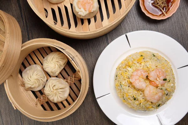 Camarão Camarão Shaomai Xiao Longo Bao Dim Sum Bolinho Massa — Fotografia de Stock