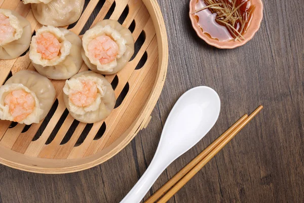 Garnélarák Shaomai Dim Sum Gombóc Bambusz Gőzös Szósz Evőpálcika Leves — Stock Fotó