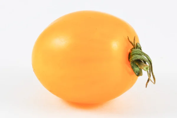 Tomate cereza amarillo pequeño — Foto de Stock