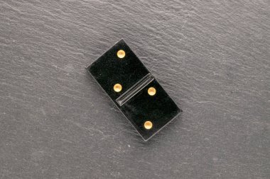 Domino oynamak için eski zar, üst görünüm, makro.