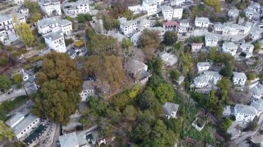 Pelion Dağı 'ndaki Makrinitsa köyü, Sonbahar, Hava manzarası, Magnesia, Teselya, Yunanistan