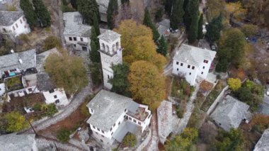Pelion Dağı 'ndaki Makrinitsa köyü, Sonbahar, Hava manzarası, Magnesia, Teselya, Yunanistan