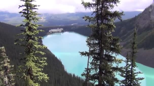 Uitzicht op Lake Louise — Stockvideo