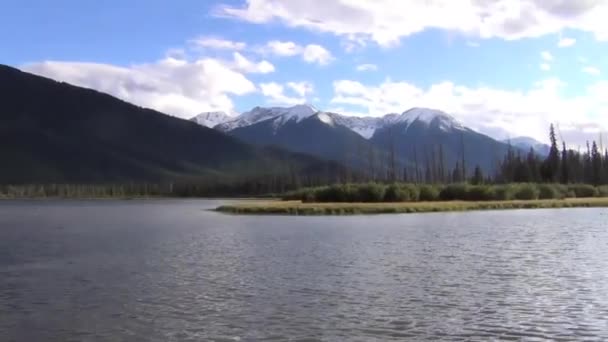 View over Vermillion Lakes — Stock Video