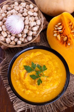 Havuç kabak ve Nohut Çorbası