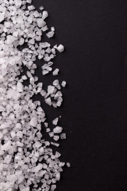 Beyaz tuz kristallerinin