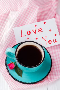 Cupcake ahşap masa üzerinde. Arka plan