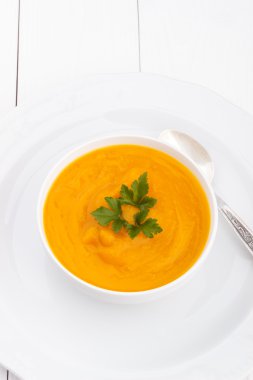 Balkabağı ve havuç çorbası.