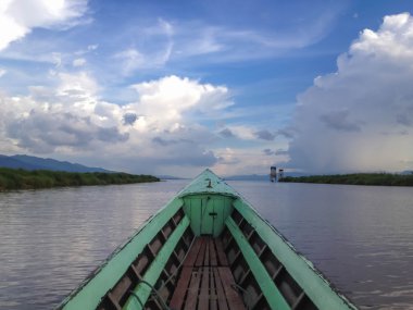 βάρκα στην inle λίμνη, shan κατάσταση, Μιανμάρ