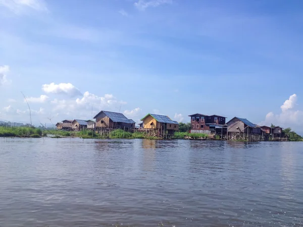 Inle Lake Myanmar May 2014 House Bamboo Stilts Inle Lake — Stock Photo, Image