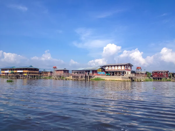 Inle Lake Myanmar Mayo 2014 Una Casa Zancos Bambú Inle — Foto de Stock