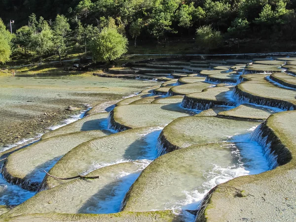 Blue Moon Valley Jade Dragon kar dağ, Lijiang, Yunnan Çin