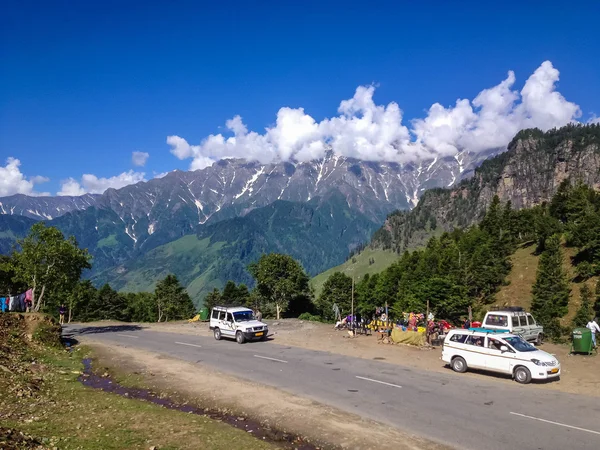 Manali India July 2014 Tourist Manali Leh Ladakh Highway Road — Stock Photo, Image