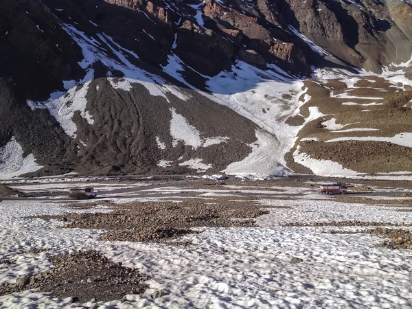 Vrachtwagen Bij Manali Sarchu Kamp Leh Ladakh Snelweg Weg India — Stockfoto