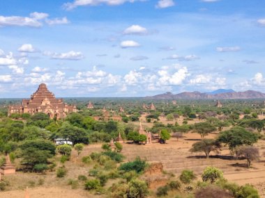 bagan, myanmar (burma düz Pagoda peyzaj)