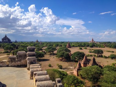 bagan, myanmar (burma düz Pagoda peyzaj)