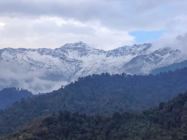 Himalaya Dağlarının Güzel Manzarası Tatopani Köyünden Poonhill Nepal Yürüyüş Yolunda — Stok fotoğraf