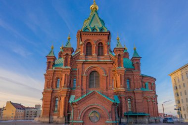 Finlandiya, Helsinki. 27 Şubat 'ta şehir merkezindeki Kızıl Katedral Kilisesi' nin görüntüsü, akşam fotoğrafları. İHA 'dan fotoğraf..