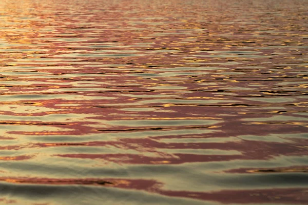 Raggi Solari Riflessi Sull Acqua Mare Riverbero Sull Acqua Sfondo — Foto Stock