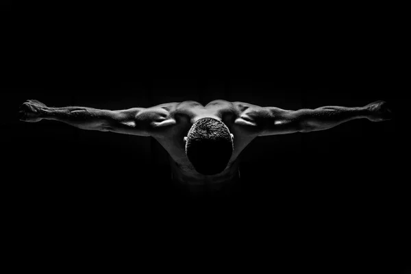 Güçlü adam öne eğildi